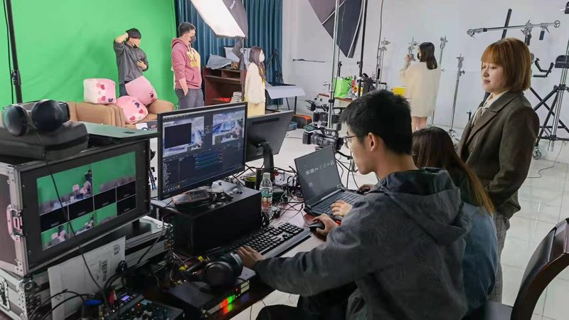 演播室灯光：揭秘其背后的技术与艺术
